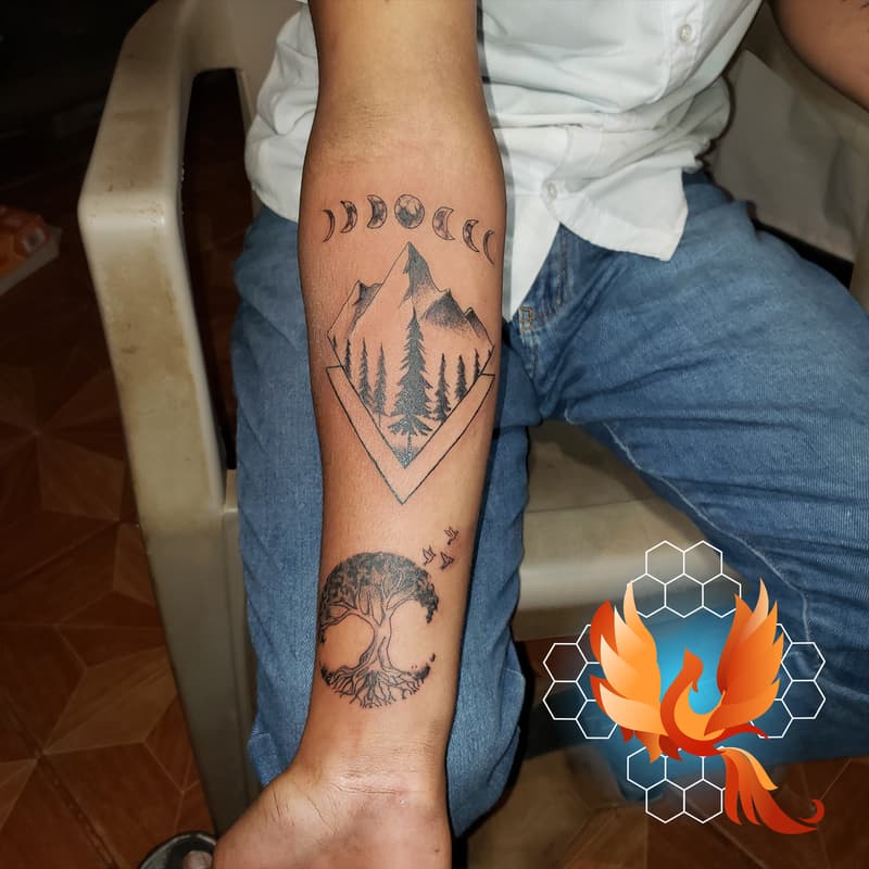 Tatuaje a color profesional - Kapeto Ink